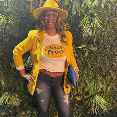 DeeDee7449's profile picture. 