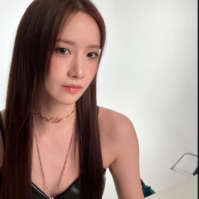 urallyy's profile picture. 