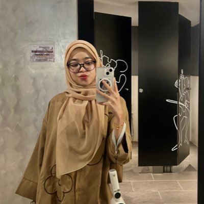 muwuisarah's profile picture. you are my fate that i could not defy