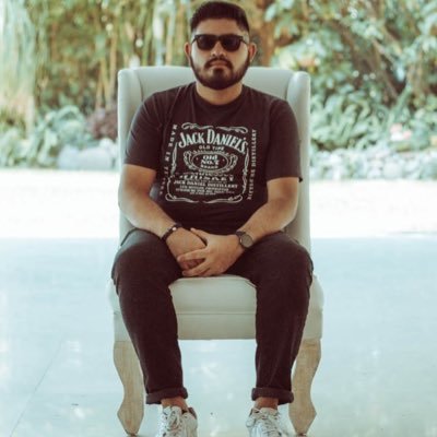 Elmarti29's profile picture. 