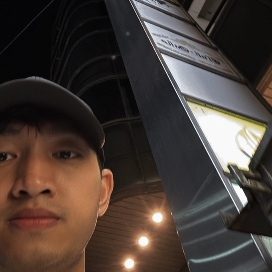 NayWinHtunX's profile picture. 