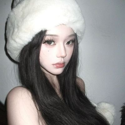 ester_juanita's profile picture. T : 1.671