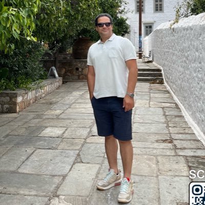 R0tterdamer's profile picture. 52Hz whale 🐳,if there's no multiverse im gonna be really disappointed🙄 آن "خط سوم" منم که اسنیف‌ می‌کنی