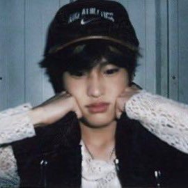 LHydrangea16186's profile picture. "Happiness is not by chance, but by choice"  born to be dek 69