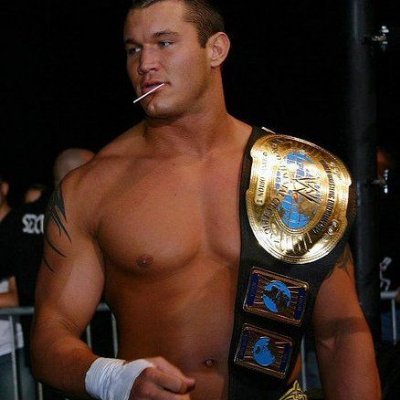 RingverseMv's profile picture. 