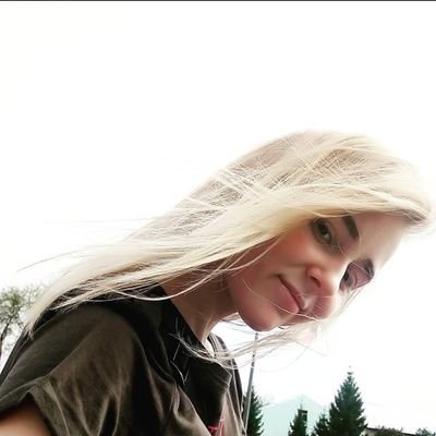 DariaDolet53067's profile picture. UX/UI Designer | B2B, Mobile & Dashboards | Open to remote opportunities 🌍