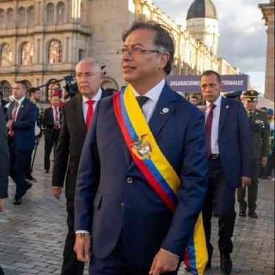 Educar Es Hacer prevalecer En La Especie Humana La Conciencia Por Encima De Los Instintos. 🇨🇴🇨🇺🇻🇪🇧🇷🇲🇽