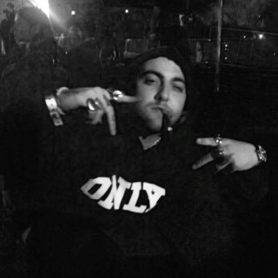 Surwop's profile picture. showtime.