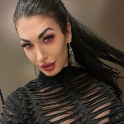 goddess__d17's profile picture. Seeking for submissive slaves