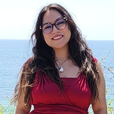 Beauty & Wellness Professional | Nutrition Apprentice | Advocate for Integrative Health
✨️ I'm a nutrition student on the scenic route to her RDN destination ✨