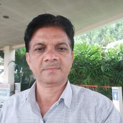 r25137033's profile picture. 