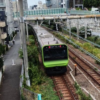 reuleauxbrother's profile picture. 鉄オタ
サカナクションが好き