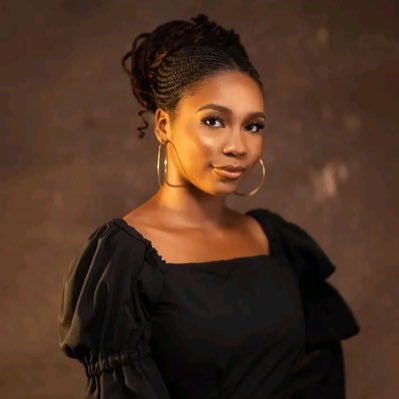 nanna_ponfa's profile picture. somewhere between intuition, purpose, and a God-written plot🍃