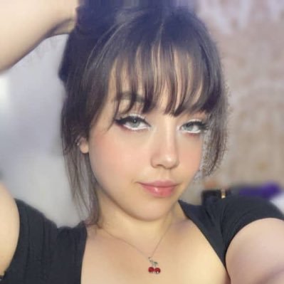 hellcatlola625's profile picture. 