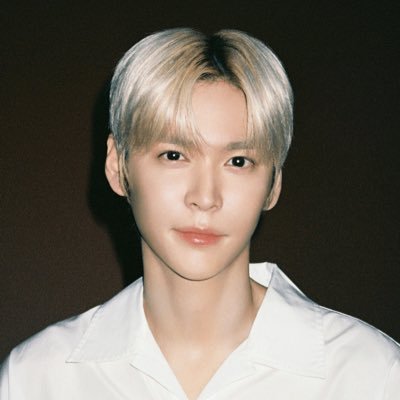 fffearzz's profile picture. BRIIZE STAY HERE🧡❤️