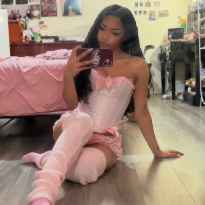 lovestogaslight's profile picture. ⋆౨ৎ˚⟡˖ ࣪