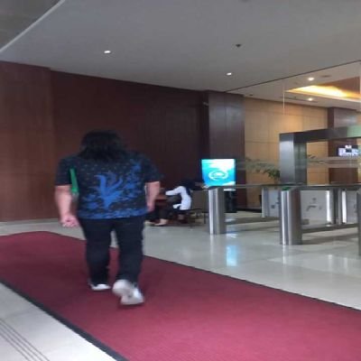 Penulis Kisah Hidup Yg Gk Pernah Tamat Bukunya | Seniman Peracik Sagu | Bukan Pelaku Penendang Tit*t Si Sarip Adiknya Alam | Gk pake Jubir,Bs Bicara Sendiri!