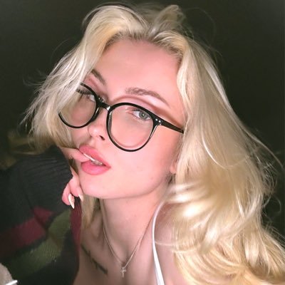 sarahgls1's profile picture. das crazy