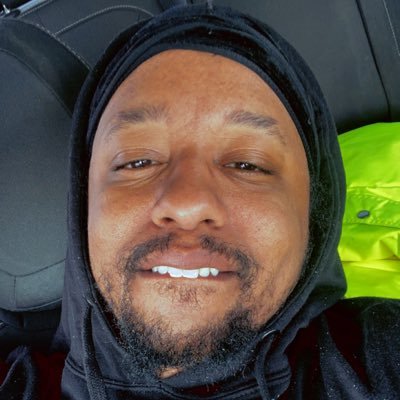 SupremexReem's profile picture. human heart propaganda 🧡 “The Midnight Society”