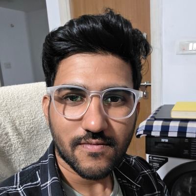 manosriram's profile picture. Curious Human.