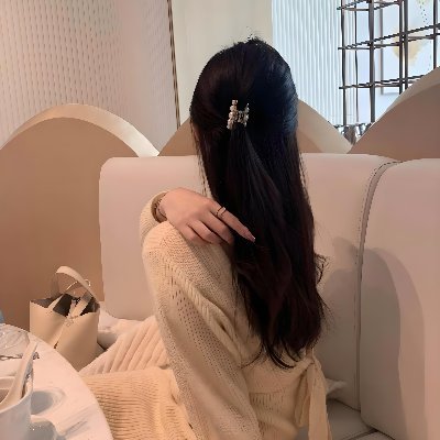 tujtyadfvsfdv's profile picture. 足で世界を歩き🌏、心で景色を感じる🌸