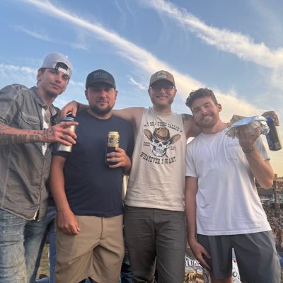 Obe__21's profile picture. Obe. Go Ducks. @outwardoutdoors