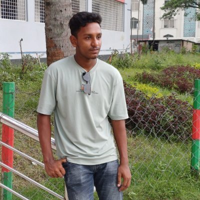 cryp82799's profile picture. "i am investors and influencer "