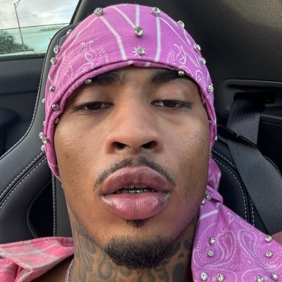 SultanOwol22205's profile picture. 