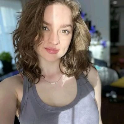 RoseSweet495960's profile picture. 
