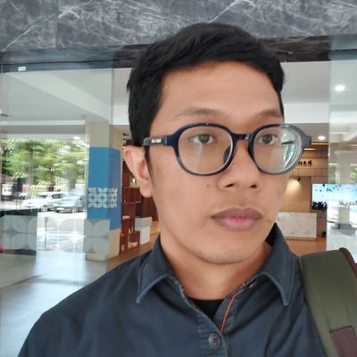 ansyaku's profile picture. Un « wannabe économiste »
Uni Bonn & Univ Gadjah Mada