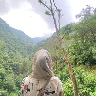 Sharmin9105's profile picture. 