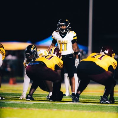justabus46's profile picture. Justin Merritt | C/o 2026 | 6,0ft | 205lb | DE, LB | | @BlakeJacketsFb |email - justinmerritt150@gmail.com | #813-695-2229