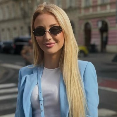 Har_Venus25's profile picture. Truth is like a lion, you don’t need to defend it, set it free, it will defend itself.🕊
GOD Bless  Patriots