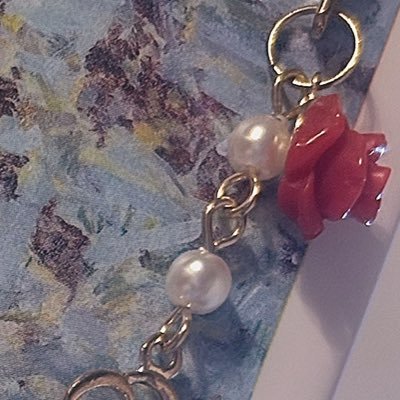 newkawaii_h's profile picture. 君を愛す資格がない