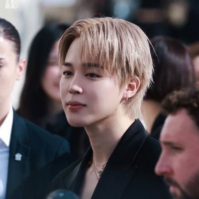 Y_MOON_7's profile picture. BTS OT7 FOREVER 💜