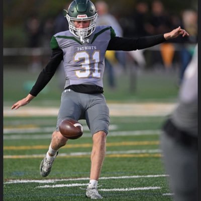 RyanTarruxr's profile picture. Stevenson high school | CO 27 | 4⭐️punter | 3.4 gpa / 6’3 175| 847-903-7981