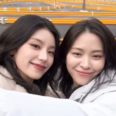 Midzy 🇦🇺 / OT5 / YJ RJ bias.
Team member of ITZY Fan Project Game 'All in Us'