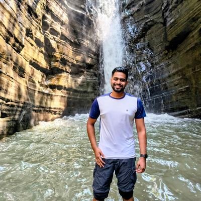 jpotaaaa's profile picture. Markets teach numbers. Life teaches character.
I study both — and write what people ignore.