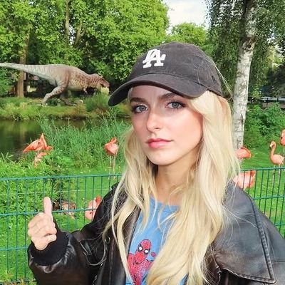 Movie & TV Shows | Marvel & DCU | Horror | Kathryn Newton Lover | Florence Pugh Hailee Steinfeld & Mckenna Grace | #1 The Sentry Stan | #1 Cassie Lang Defender