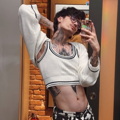 sushevskyy19049's profile picture. insta: @ YeetusMcleetusGayboyMcfetus They/Them Queer Tattoo Artist👁️👅👁️ Ukrainian 🇺🇦 FREE PALESTINE 🇵🇸