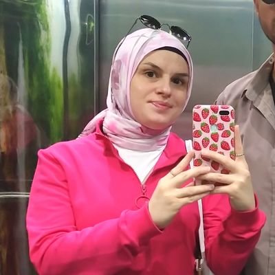 ru_bulutru's profile picture. Benim başkalarından farkım, samimiyetim, düşüncelerimi açıkça söyleyip yapmamdır.

Sabahattin Ali