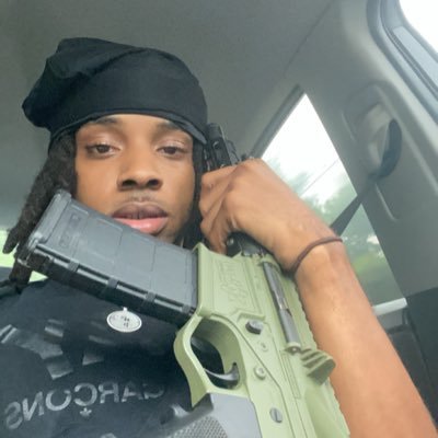 RablokkTone's profile picture. MrMakeDeseNiggasMad😌.