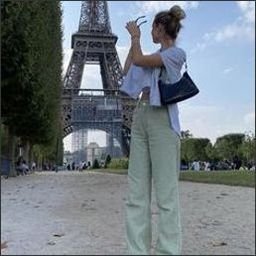 perezchica99498's profile picture. 