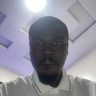 ken33544's profile picture. 