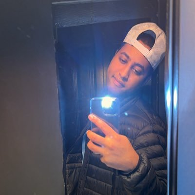 AnthonyAtsma's profile picture. https://t.co/vXXbkGkRJw ˢʰᵒʳᵗʸ ᵃ ˡⁱˡ ᵇᵃᵈᵈʸ, ˢʰᵒʳᵗʸ ᵐʸ ˡⁱˡ ᵇᵒᵒ ᵗʰᵃⁿᵍ