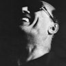 SephrKiarostami's profile picture. تو مگـو همه به جنگند و ز صلح من چه آید🌱
|دانشجوی ارشد حقوق خصوصی ⚖️| غرق در ادبیات پارسی✨