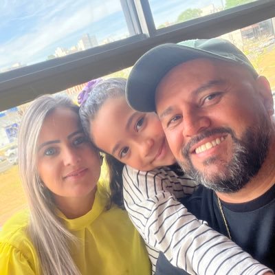 welling36699289's profile picture. Pai, família, Deus! O sorriso enriquece a quem se doa, sem empobrecer o doador! Pátria amada BRASIL. Brasil acima de tudo! Deus acima de todos! Rock in Roll...