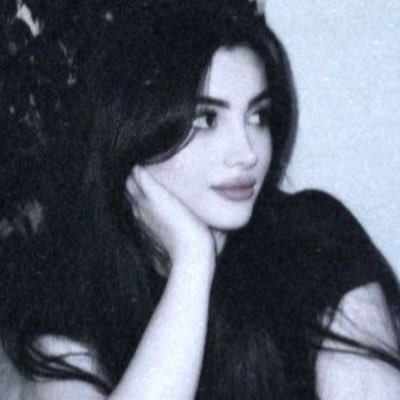 x3415627's profile picture. عامِل نفسك بالكَثير مِن الحُب
