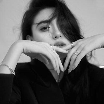 yibouuu2's profile picture. oh