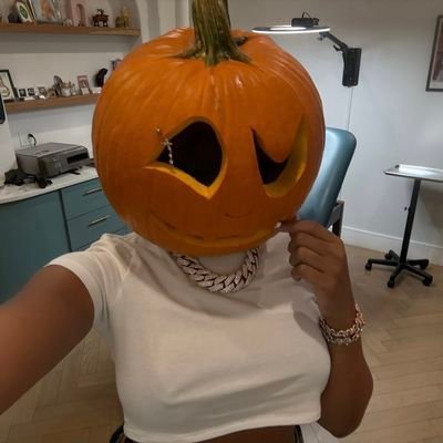 GenerosityU's profile picture. still cozy